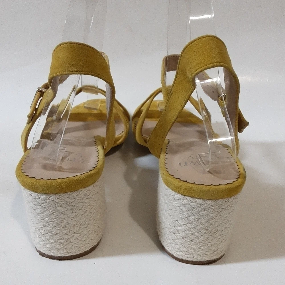 Crown & Ivy ella leather suede upper sandals womens size 8.5us